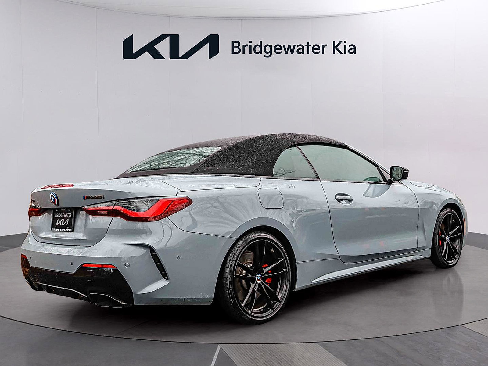 Used 2023 BMW 440i xDrive Convertible w/ Premium Package image 6