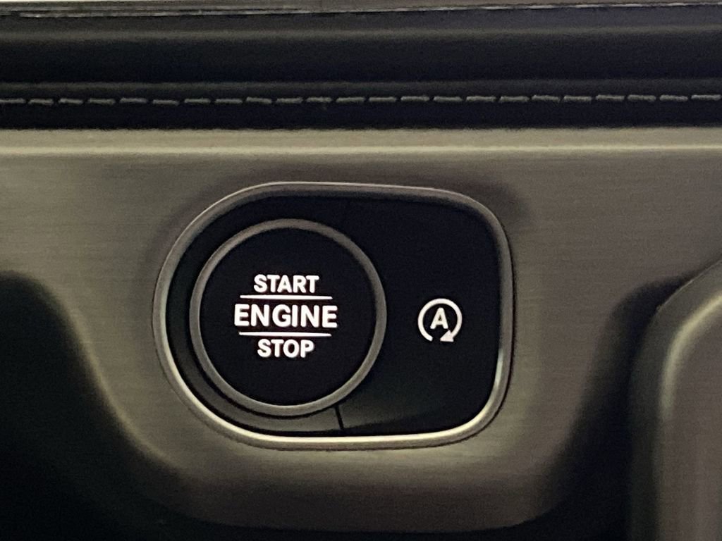 Used 2025 Mercedes-Benz G 63 AMG 4MATIC image 14