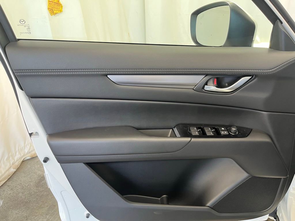 New 2025 MAZDA CX-5 AWD 2.5 S w/ Select Package image 9