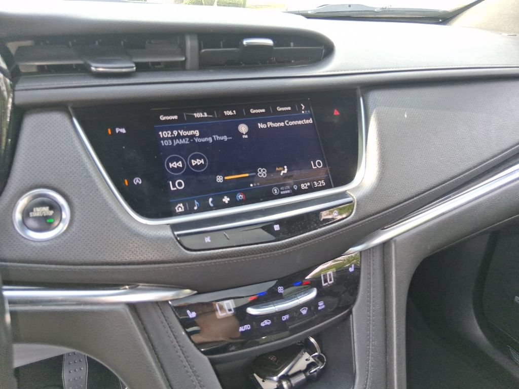 Used 2021 Cadillac XT5 Premium Luxury AWD/4WD image 15