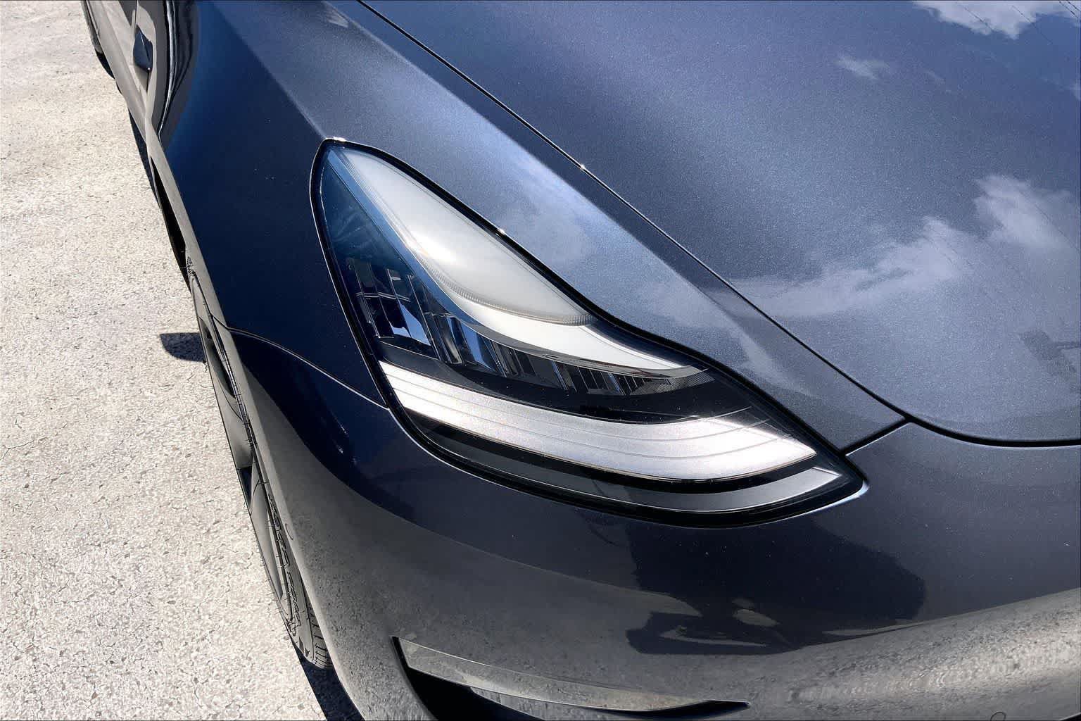 Used 2020 Tesla Model 3 Standard Range Plus RWD image 31