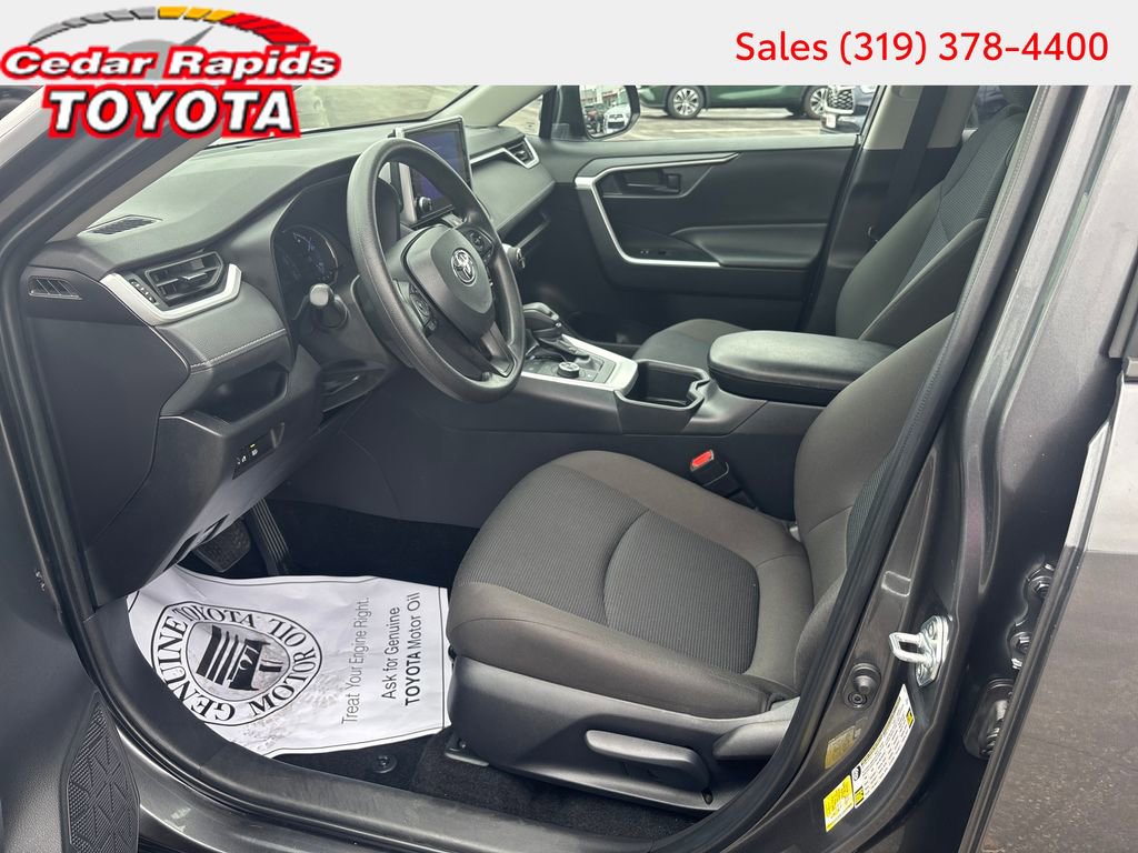 Certified 2025 Toyota RAV4 LE AWD/4WD image 11