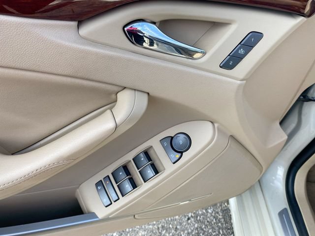 Used 2010 Cadillac CTS Luxury AWD/4WD image 18