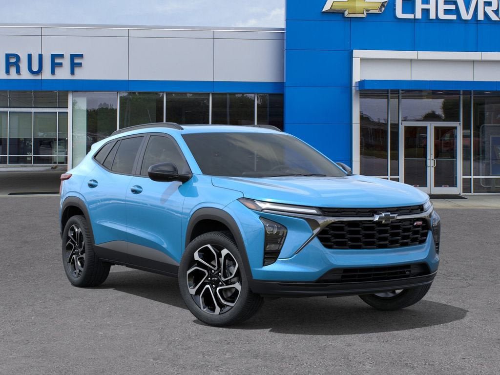 New 2026 Chevrolet Trax RS w/ Sunroof Package FWD image 7