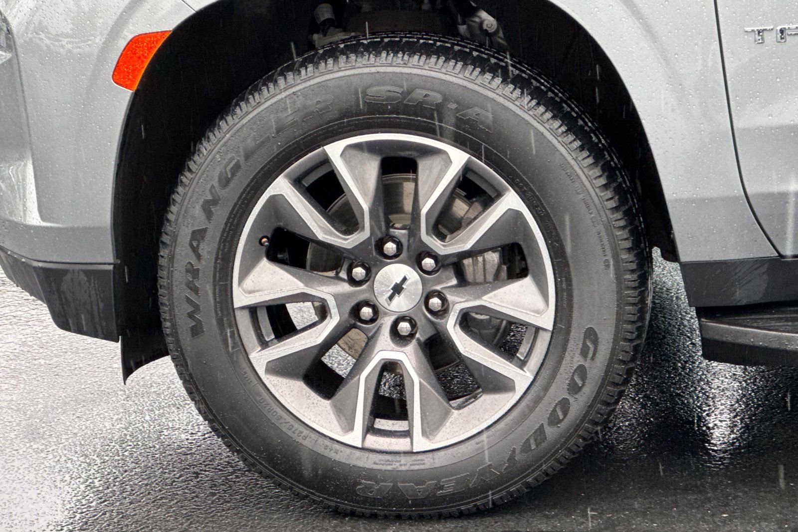 Certified 2024 Chevrolet Tahoe LT image 33