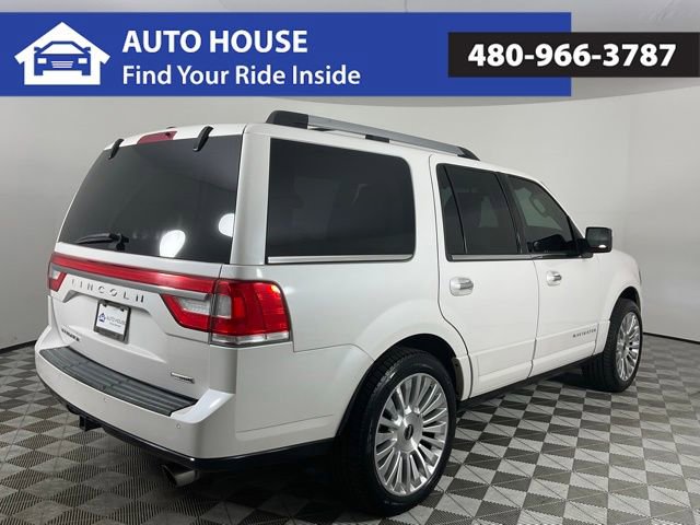 Used 2015 Lincoln Navigator 4WD w/ Equipment Group 101A Reserve image 5