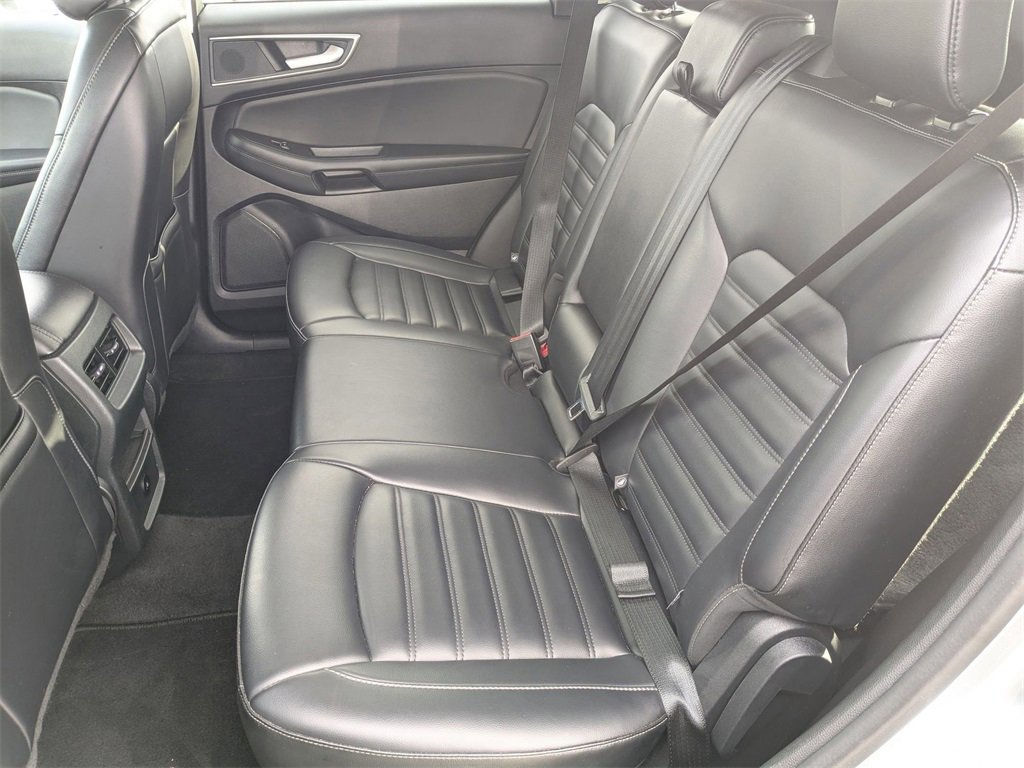 Used 2024 Ford Edge SEL image 31