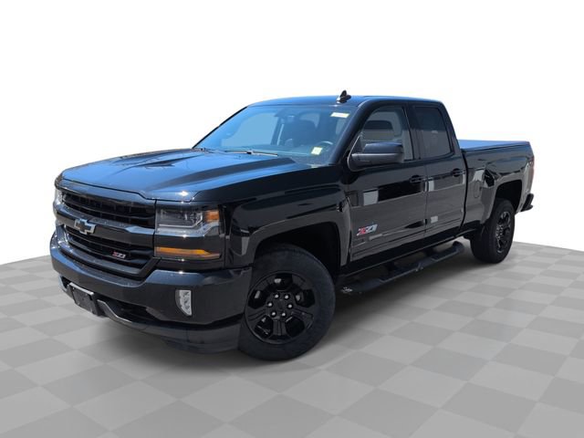 Used 2017 Chevrolet Silverado 1500 LT w/ Midnight Edition