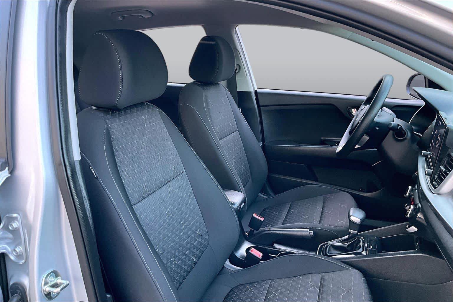 Used 2023 Kia Rio S w/ Technology Package FWD image 9