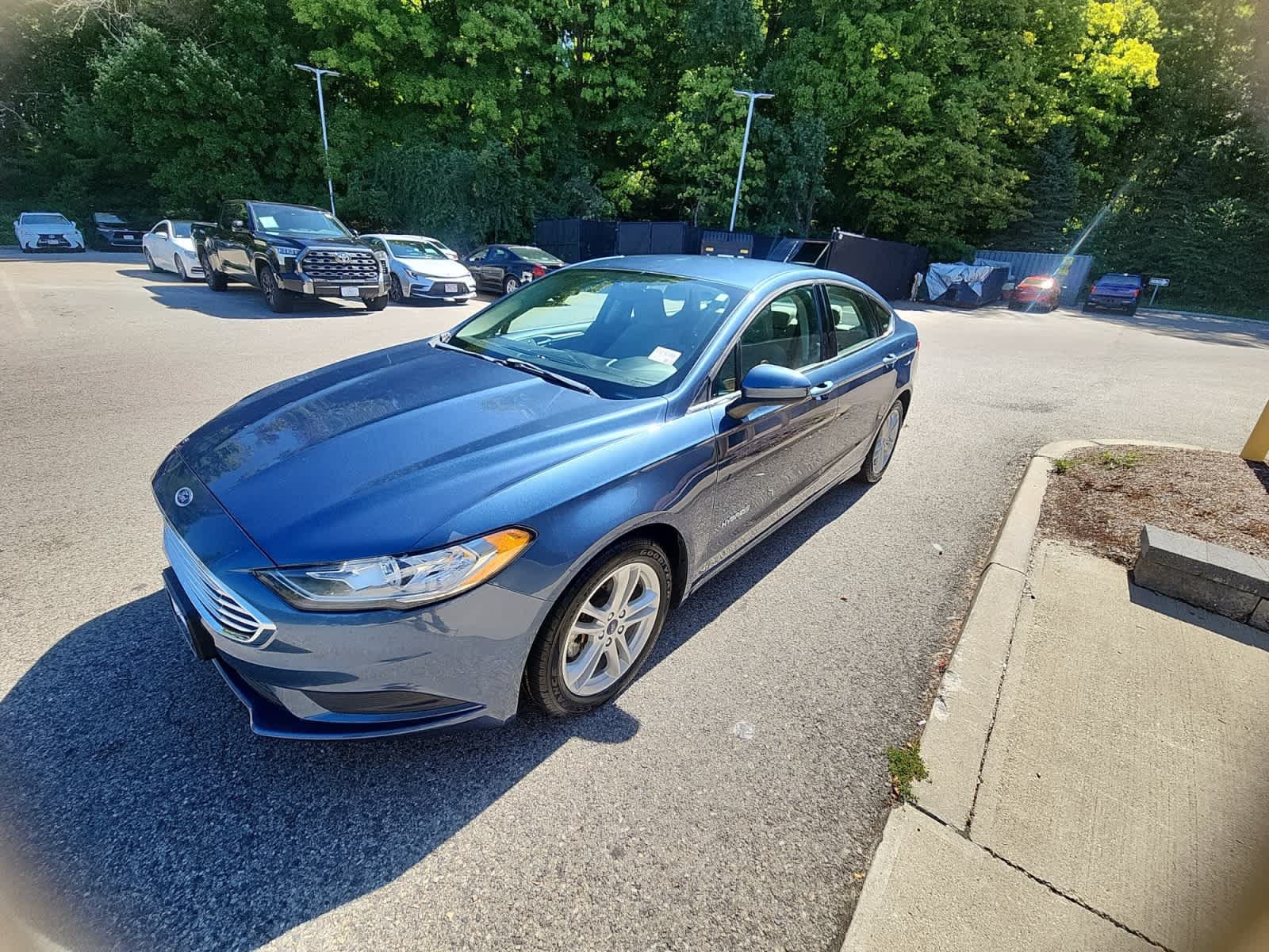 Used 2018 Ford Fusion S FWD image 24