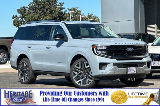 New 2026 Ford Expedition Platinum image 2