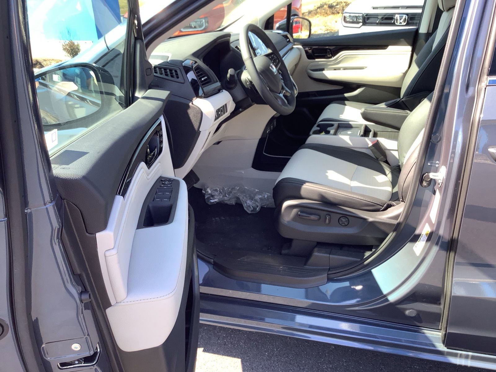 New 2026 Honda Odyssey Elite image 11