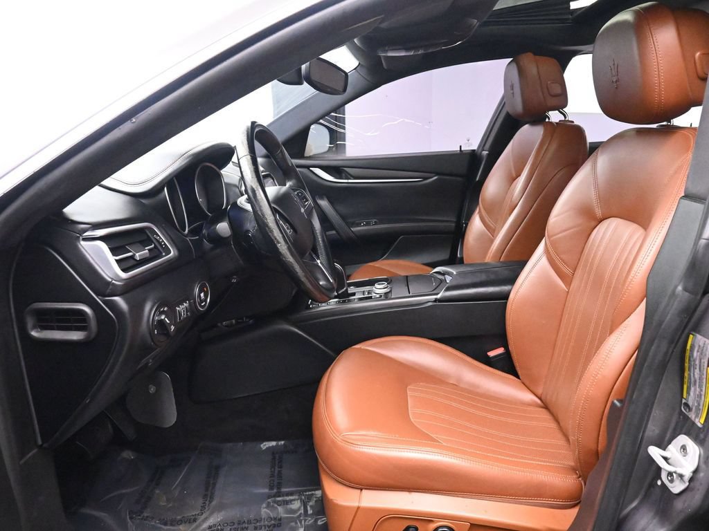 Used 2017 Maserati Ghibli RWD image 14