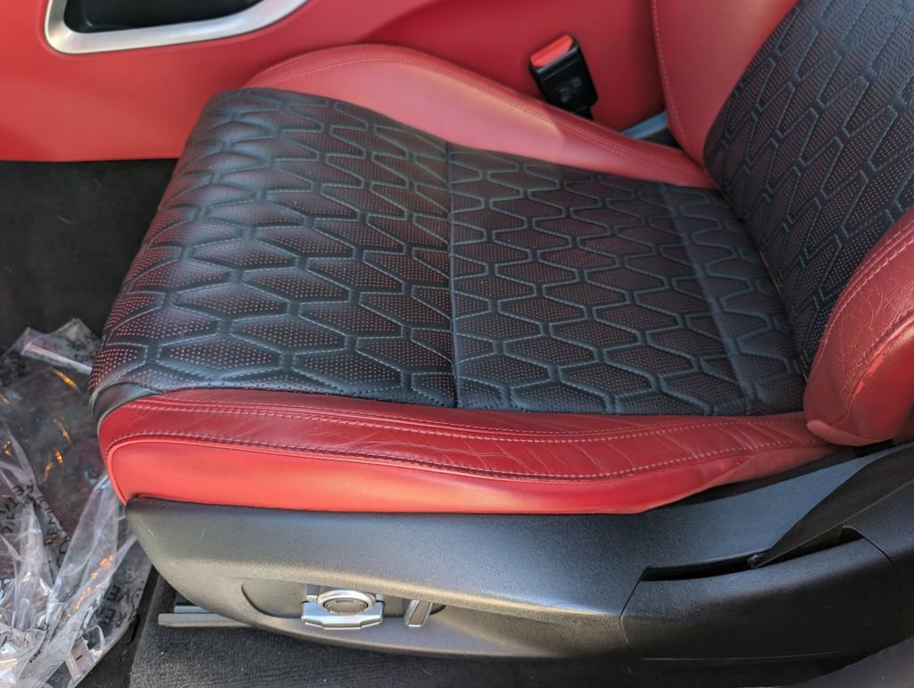 Used 2020 Jaguar F-PACE SVR AWD/4WD image 15