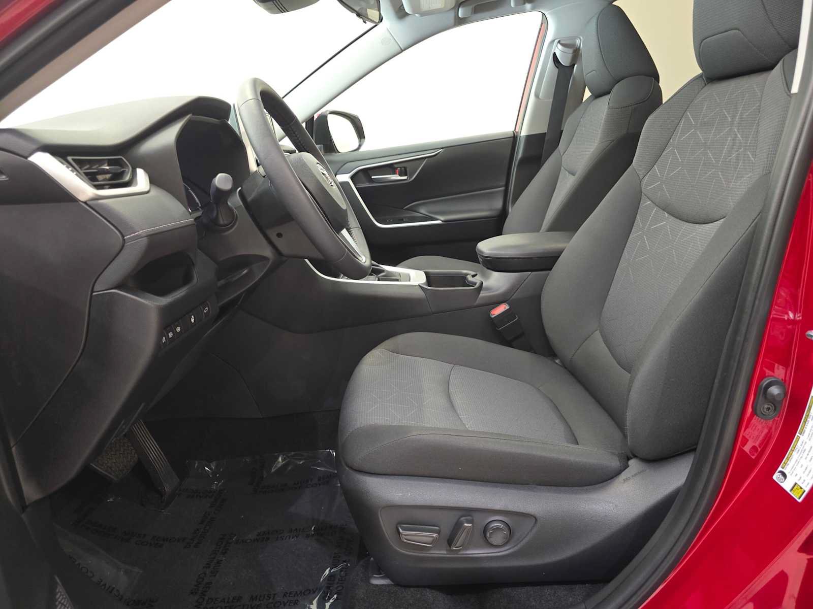 Certified 2025 Toyota RAV4 XLE w/ Convenience Package AWD/4WD image 22