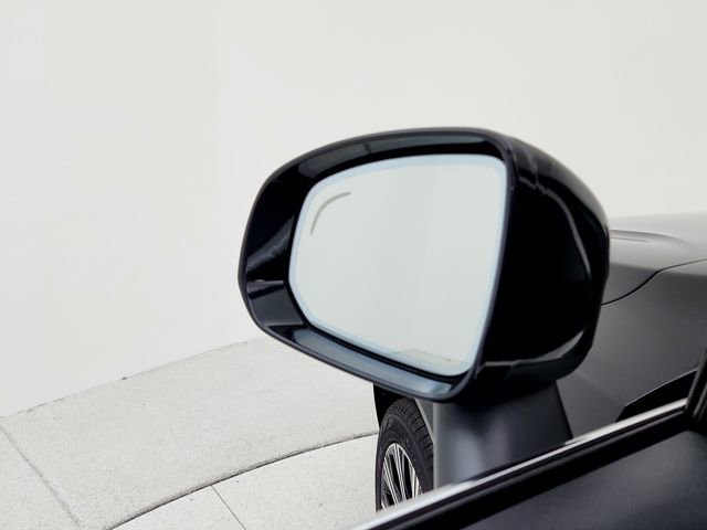 New 2025 Volvo XC90 B6 Plus w/ Protection Package Premier image 23