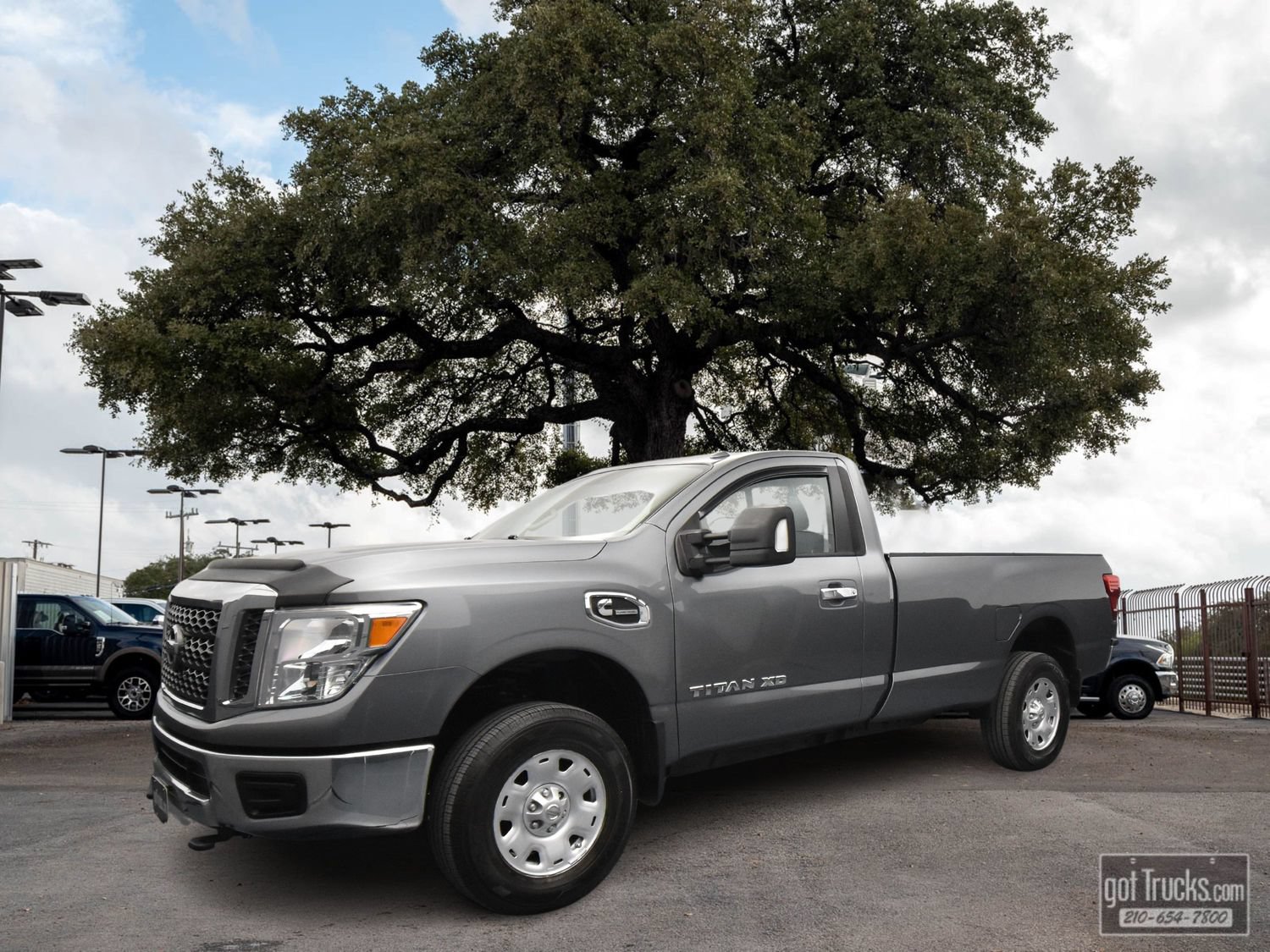 Used 2017 Nissan Titan SV AWD/4WD video 1