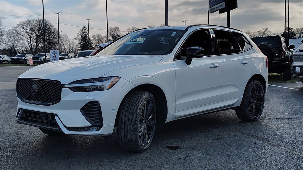 New 2026 Volvo XC60 B5 Ultra w/ Climate Package image 6