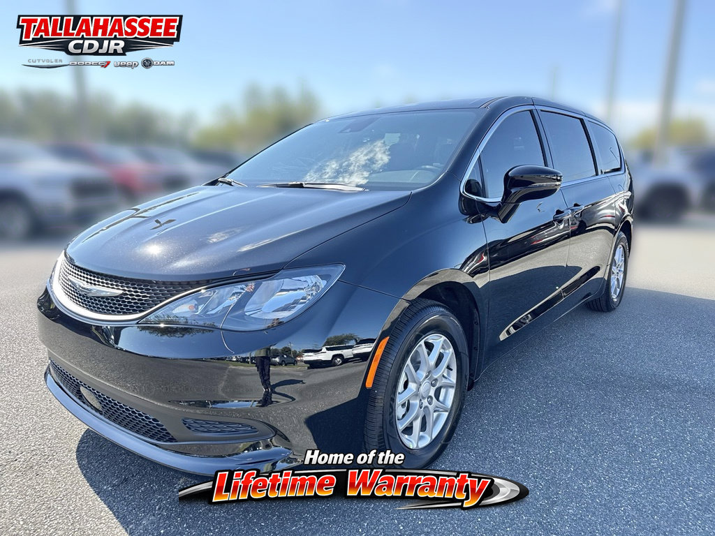 New 2027 Chrysler Pacifica LX FWD image 9