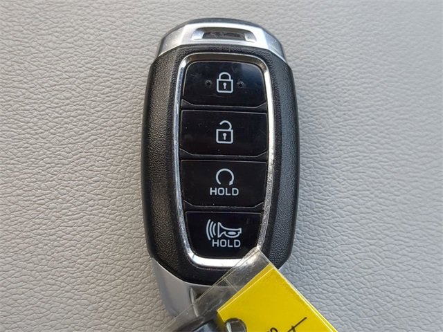 Used 2023 Hyundai Kona Limited image 29