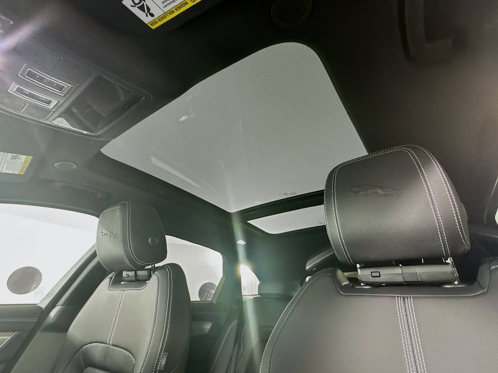 New 2026 Jaguar F-PACE R-Dynamic S AWD/4WD image 21