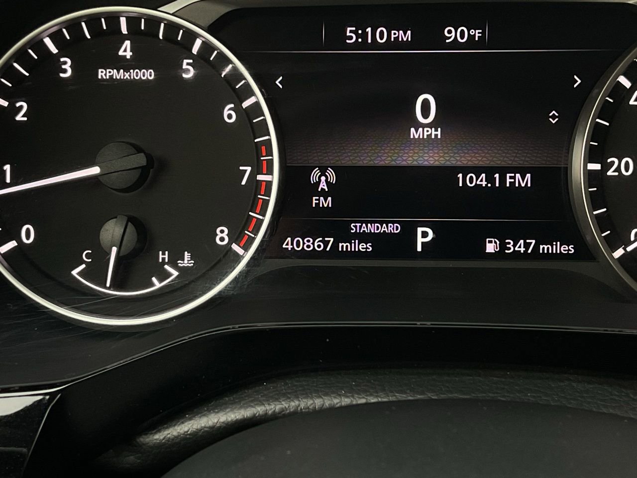 Used 2025 Nissan Pathfinder SV FWD image 39