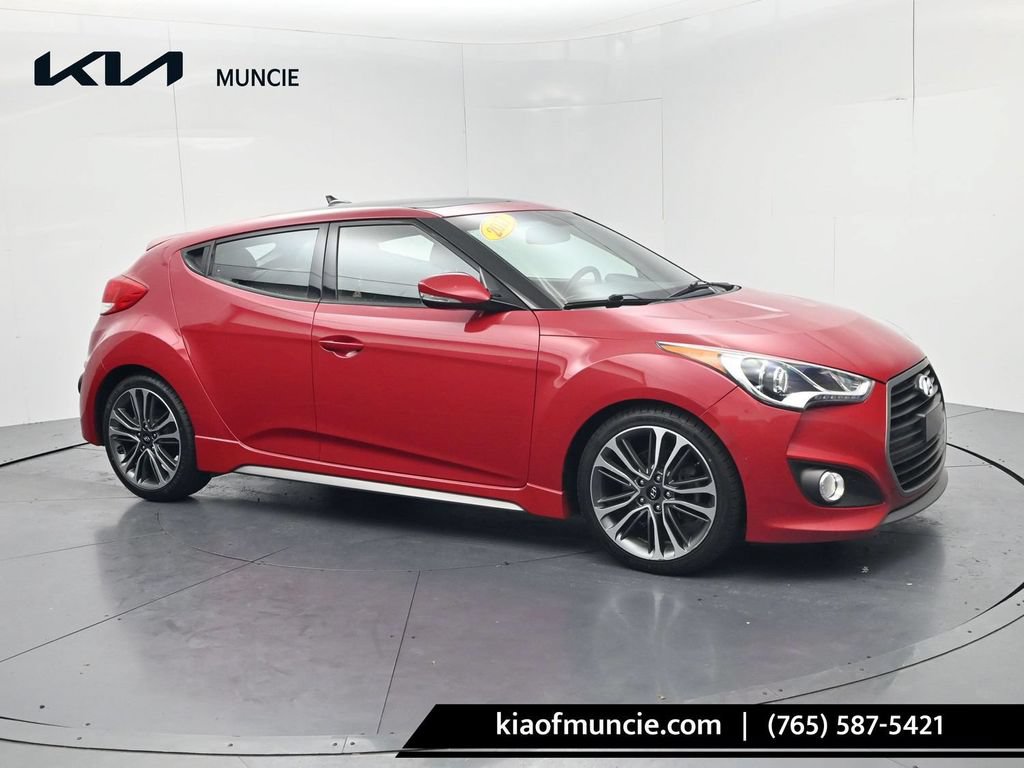 Used 2017 Hyundai Veloster Turbo w/ Tech Package 02