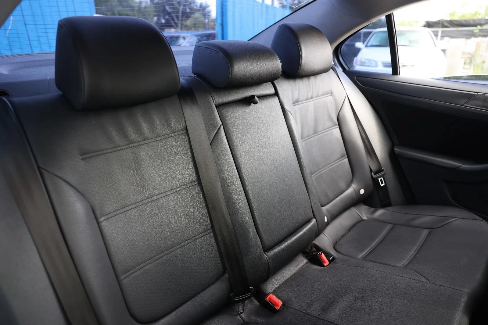 Used 2012 Volkswagen Jetta SE FWD image 22