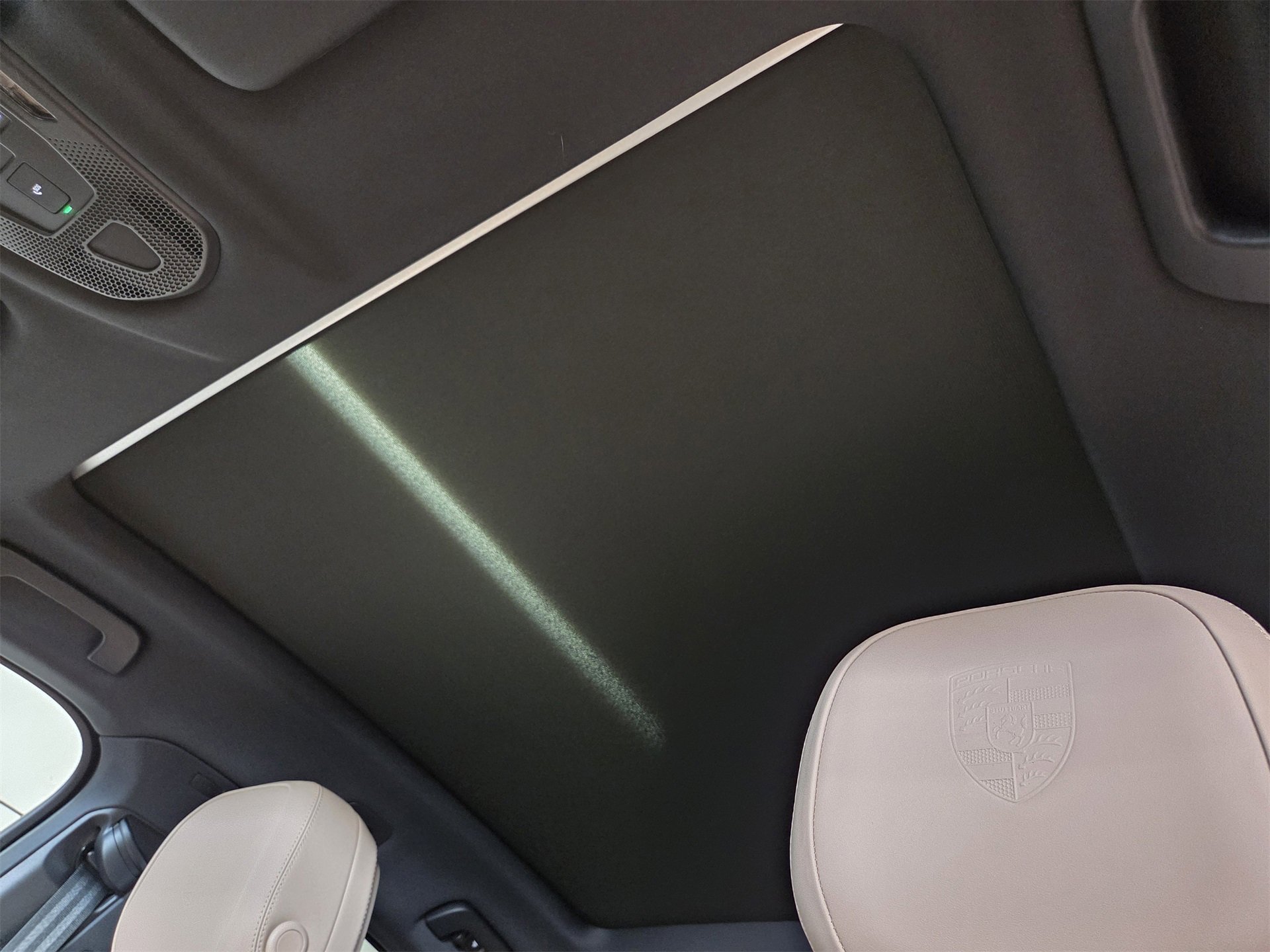 New 2026 Porsche Cayenne Coupe image 10