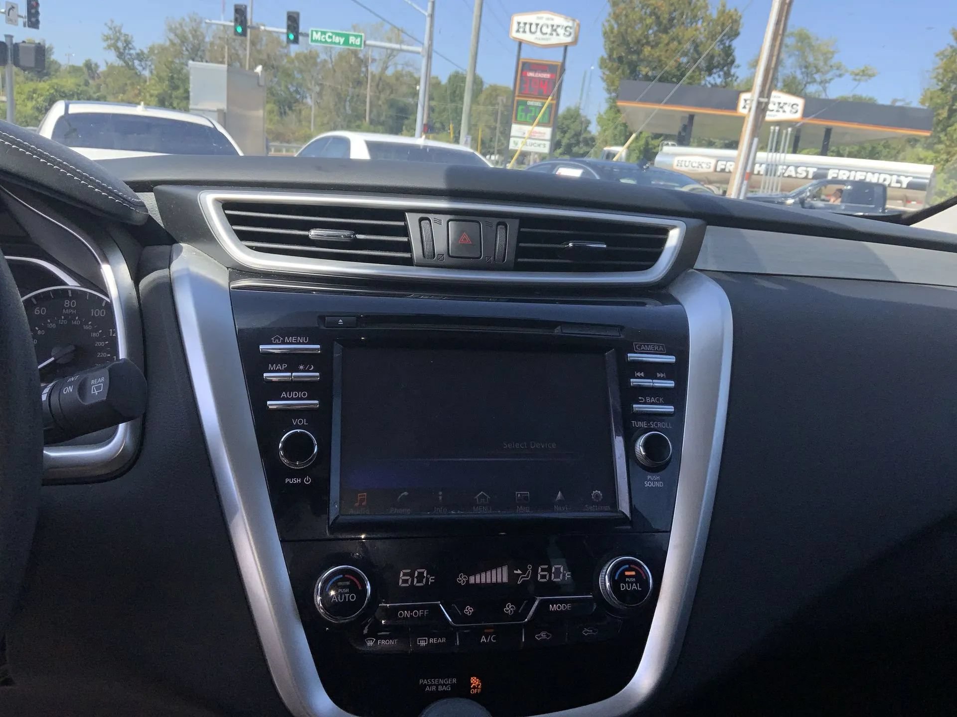 Used 2018 Nissan Murano S AWD/4WD image 12