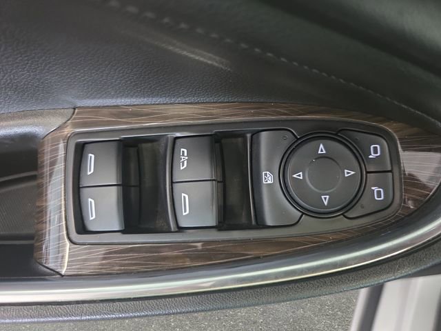 Used 2020 Chevrolet Malibu Premier FWD image 28