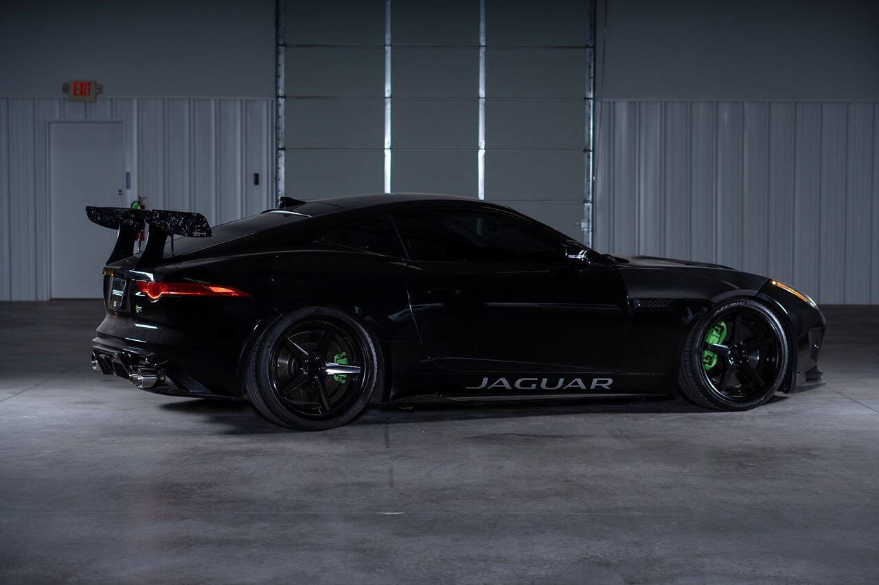 Used 2015 Jaguar F-TYPE R image 6