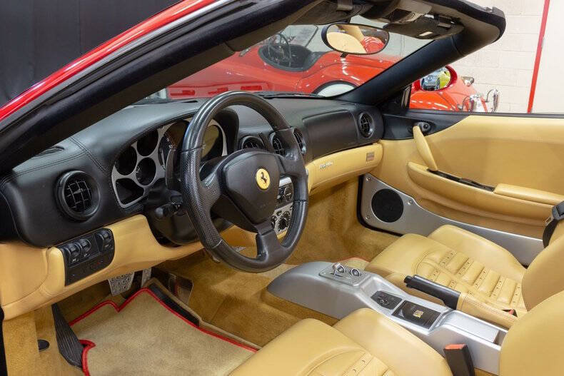 Used 2005 Ferrari 360 Spider RWD image 42