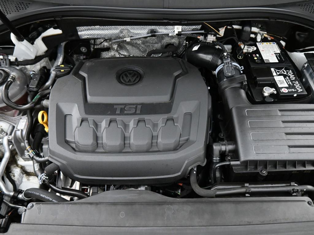Used 2024 Volkswagen Tiguan SE image 18