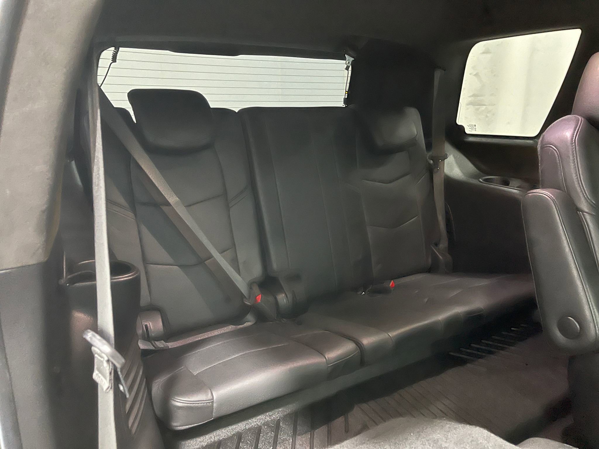 Used 2018 Cadillac Escalade Platinum AWD/4WD image 33