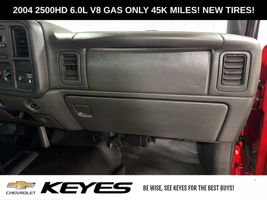 Used 2004 Chevrolet Silverado 2500 W/T w/ Snow Plow Prep Package AWD/4WD image 19
