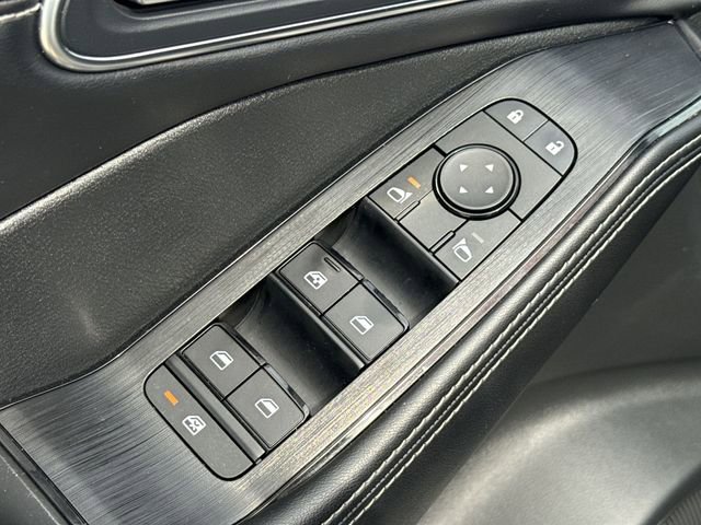 Used 2021 Nissan Rogue SV w/ Premium Package image 17