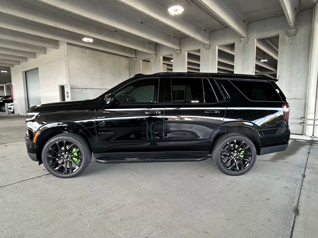 Used 2025 Chevrolet Tahoe LS image 2