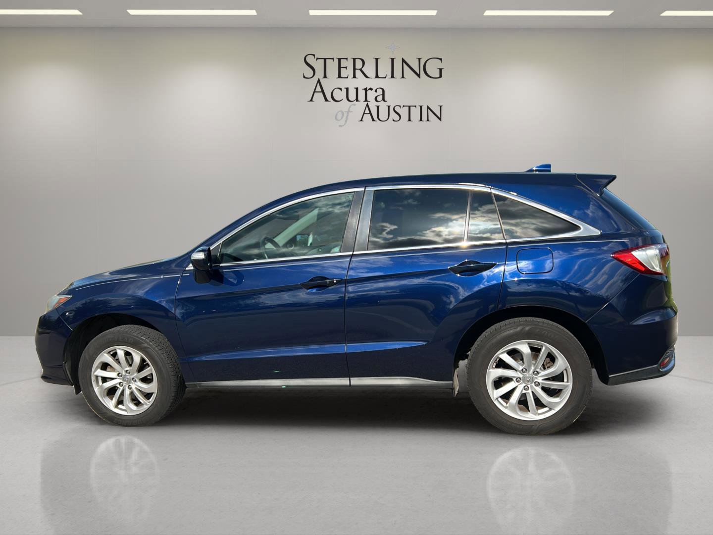Used 2017 Acura RDX FWD w/ Technology Package image 8
