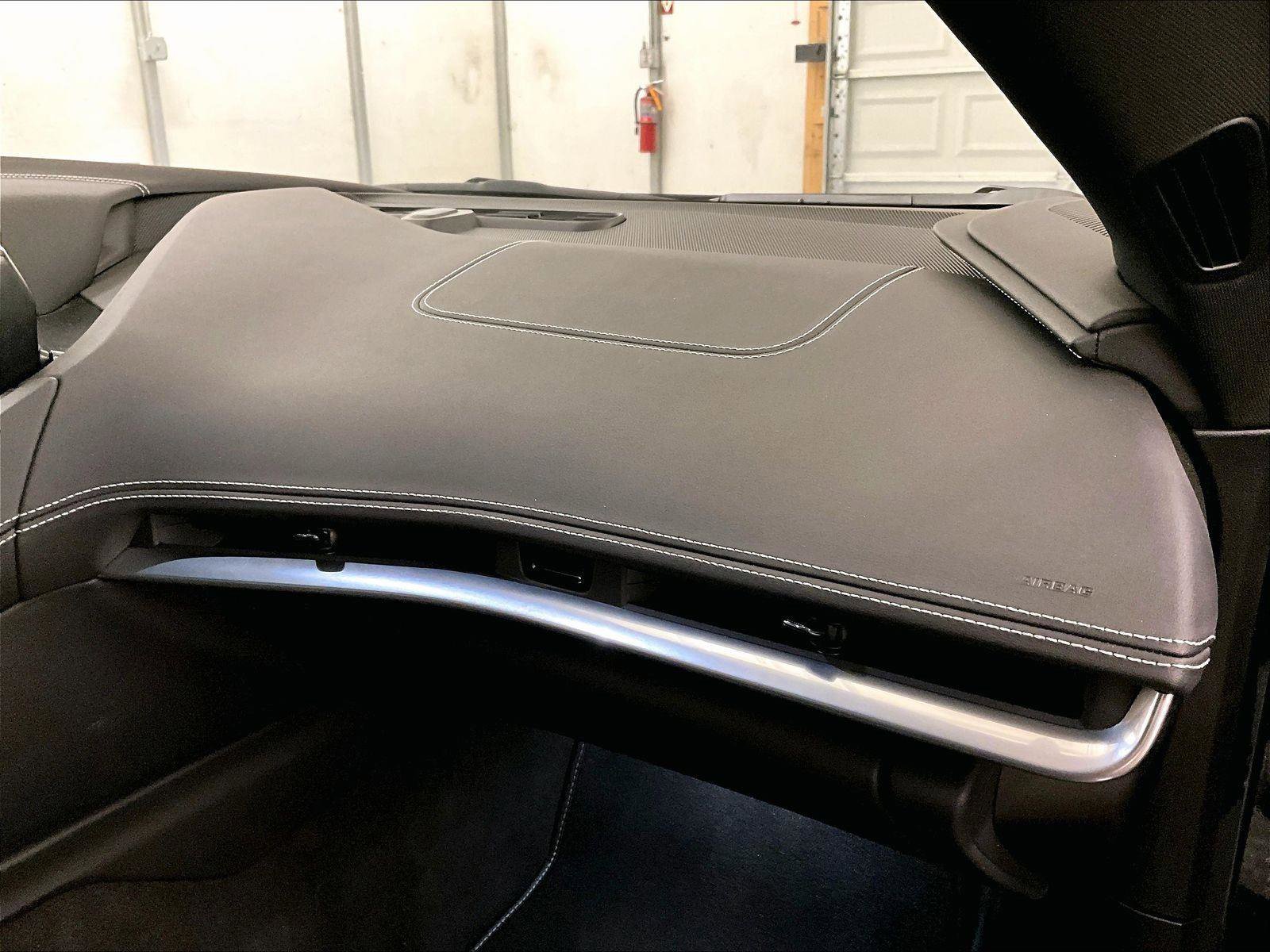 Used 2022 Chevrolet Corvette Stingray Coupe w/ 1LT RWD image 14