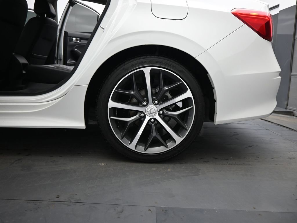 Used 2024 Honda Civic Touring image 20