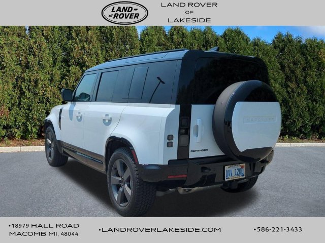 Used 2026 Land Rover Defender 110 X-Dynamic SE AWD/4WD image 6