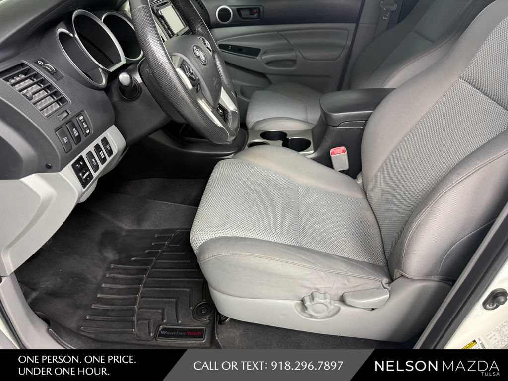 Used 2015 Toyota Tacoma 4x4 Double Cab w/ TRD Off-Road Package image 14