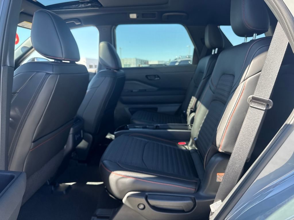 New 2026 Nissan Pathfinder Rock Creek w/ Rock Creek Premium Package image 14