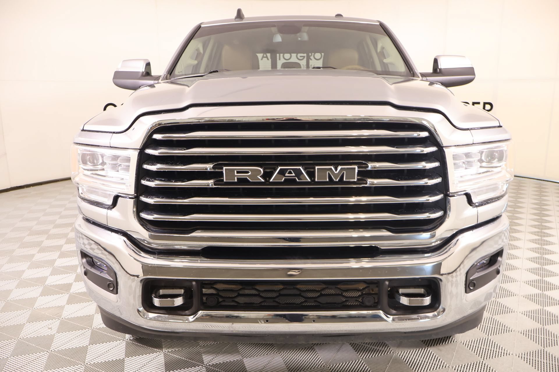 Used 2022 RAM 3500 Limited w/ Protection Group AWD/4WD image 10