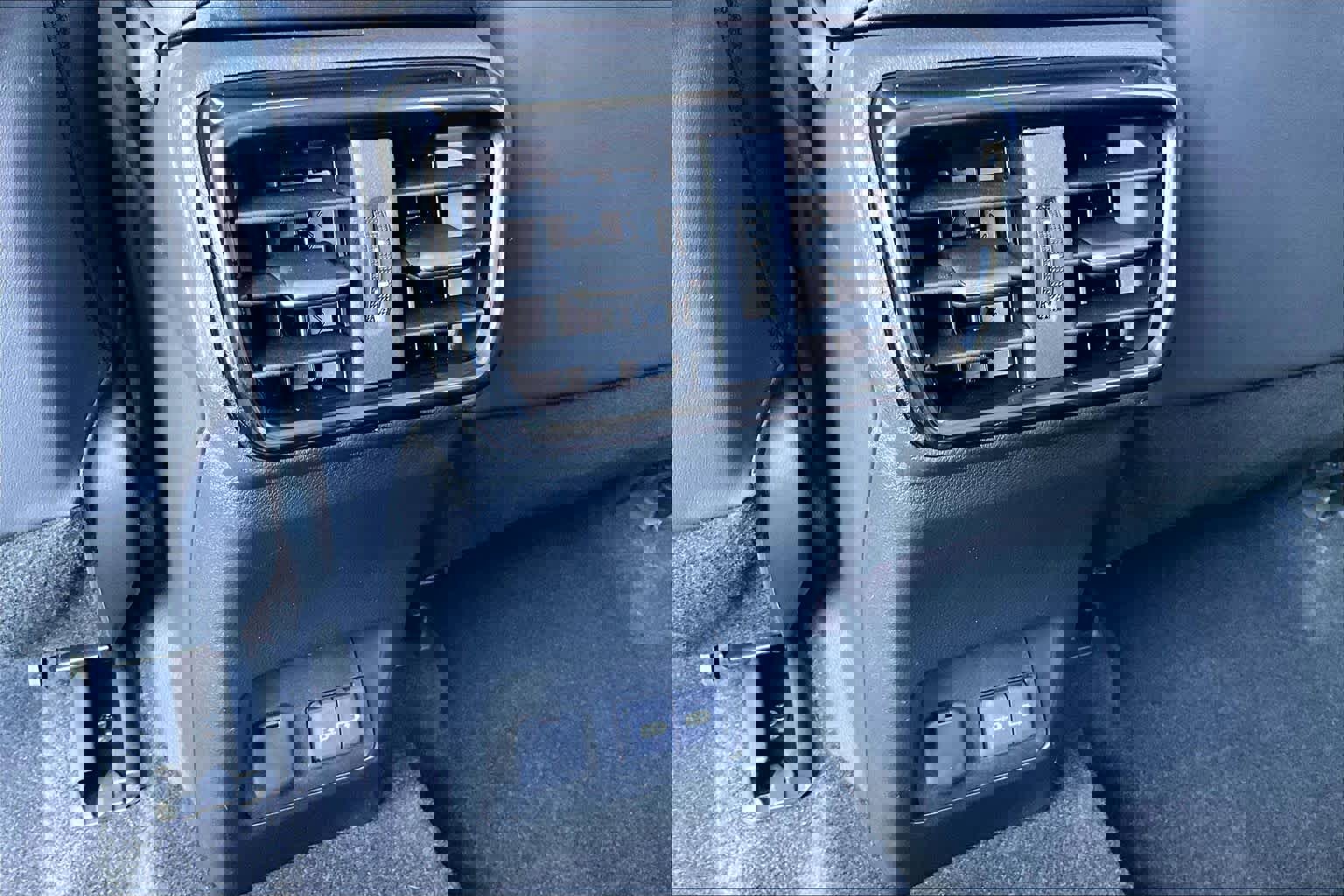 Used 2024 Lexus NX 350h Luxury w/ Vision Package image 31