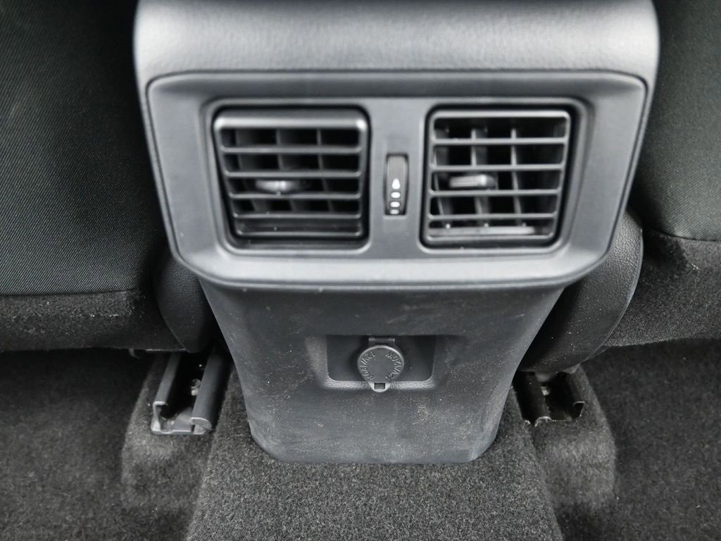 Used 2025 Toyota RAV4 LE image 16