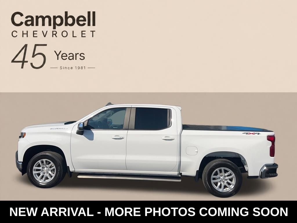 Used 2021 Chevrolet Silverado 1500 LT w/ Convenience Package II AWD/4WD image 2