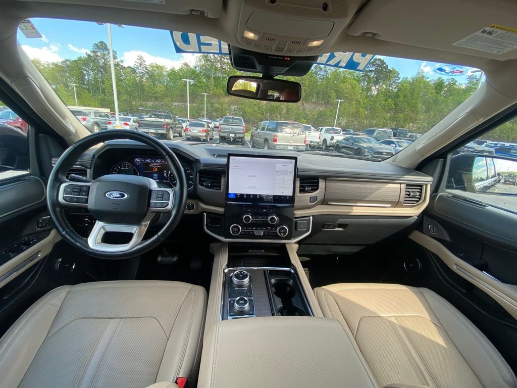 Certified 2024 Ford Expedition Limited image 26