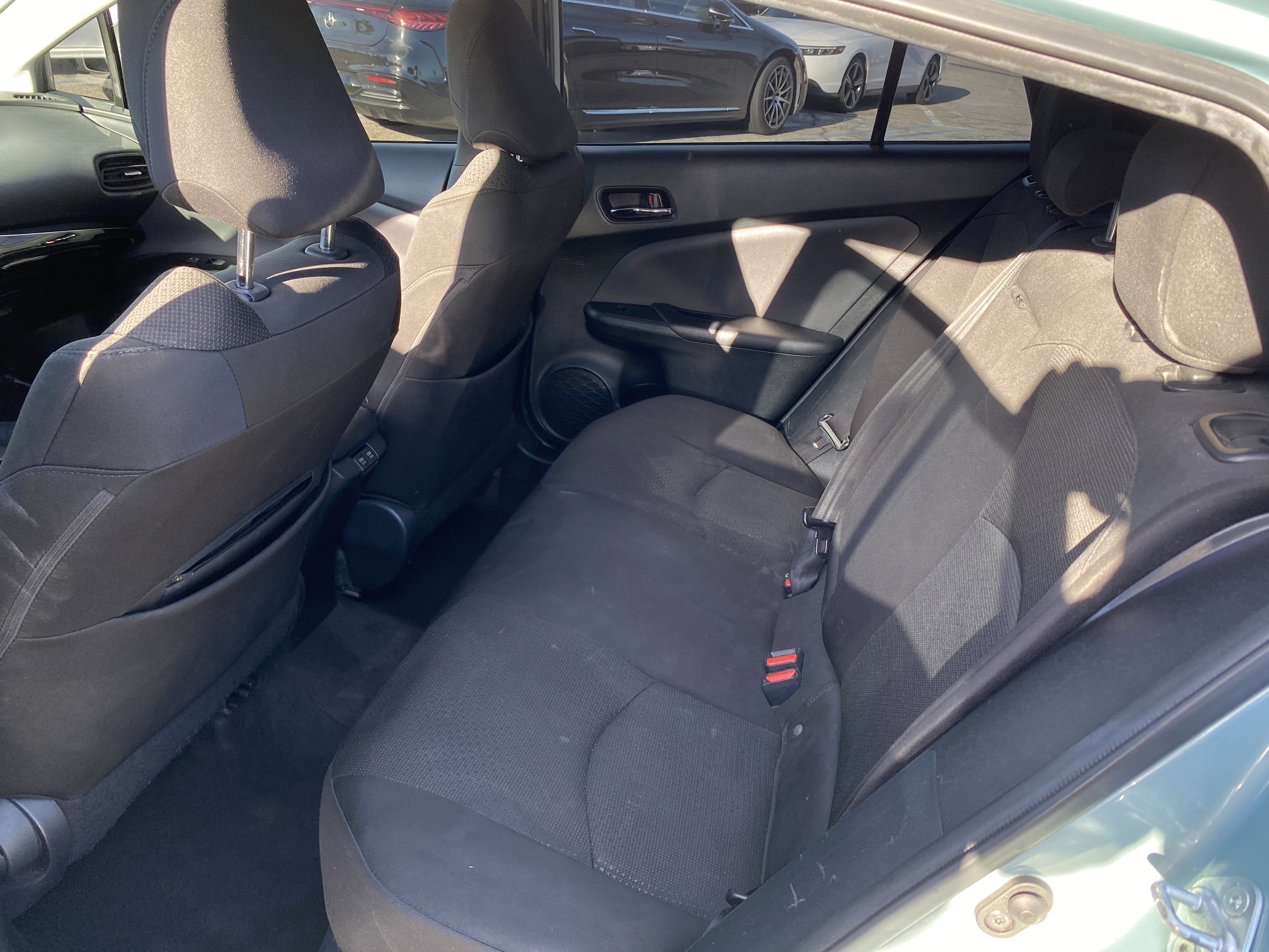 Used 2021 Toyota Prius LE FWD image 13